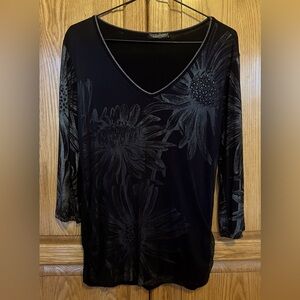 Vanilla Sugar black floral embellished women’s top. Size M. Very good condition